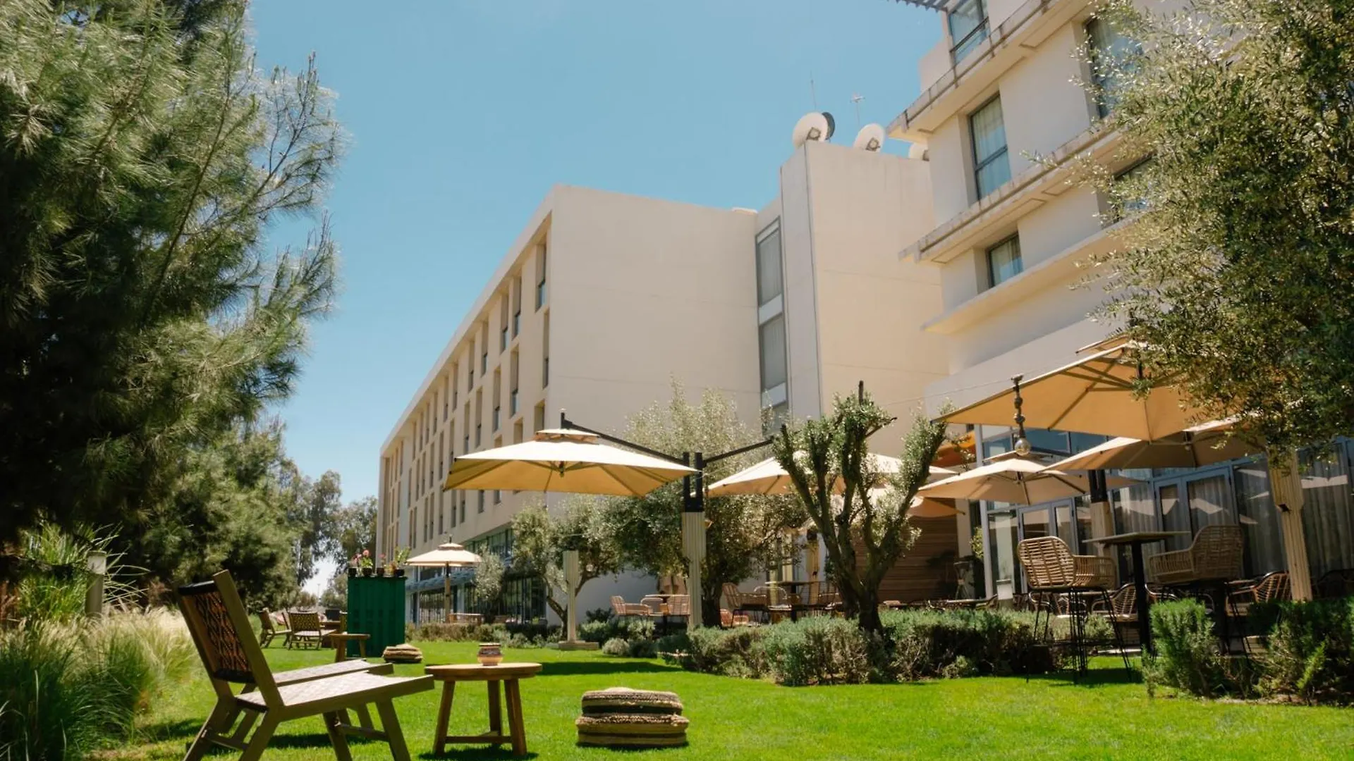 Onomo Airport Casablanca contacts
